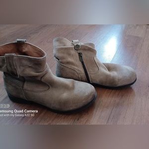 Birkenstock Ankle Suede Boots